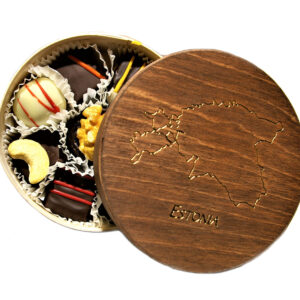 Ümmargune puidust karp 8 käsitöökommiga